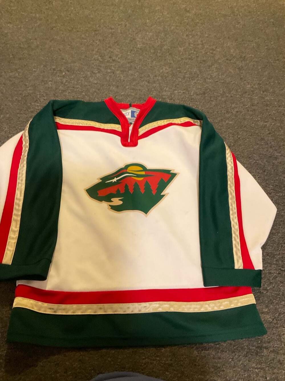 Vintage CCM Minnesota Wild Manny Fernandez #35 NHL Youth Jersey White Size L/XL